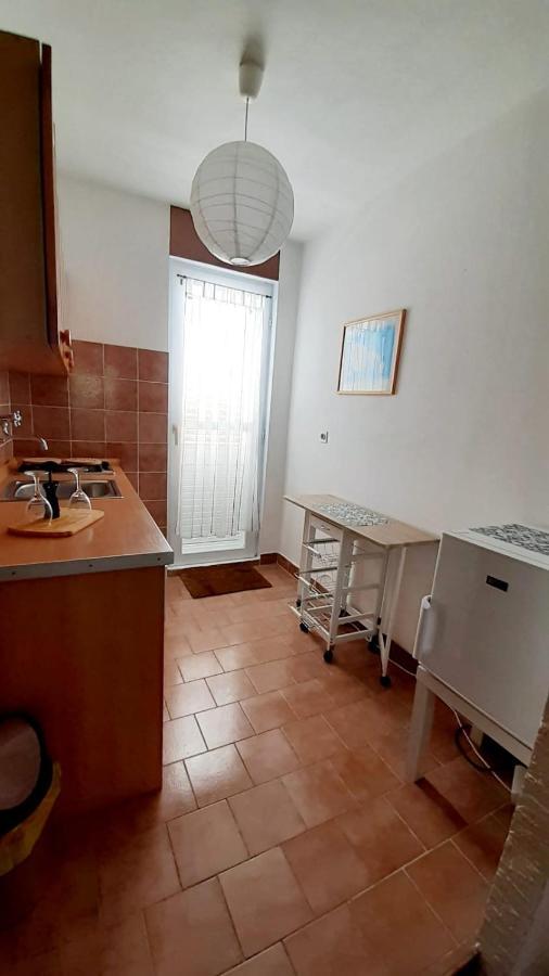 Apartman Ivan Vir Exteriér fotografie